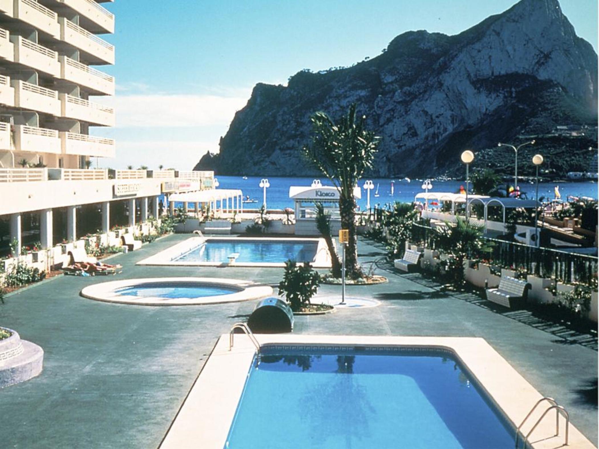 Apartamento Esmeralda กัลเป ภายนอก รูปภาพ